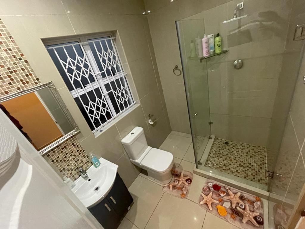 Illovo Beach House Amanzimtoti Buitenkant foto