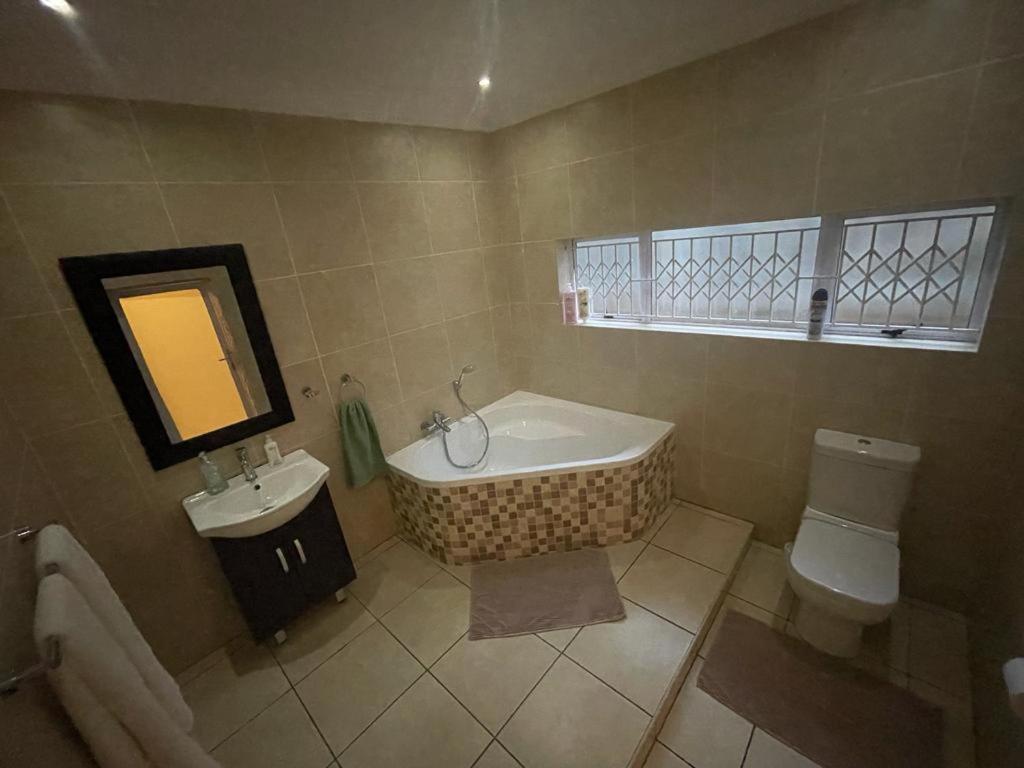 Illovo Beach House Amanzimtoti Buitenkant foto