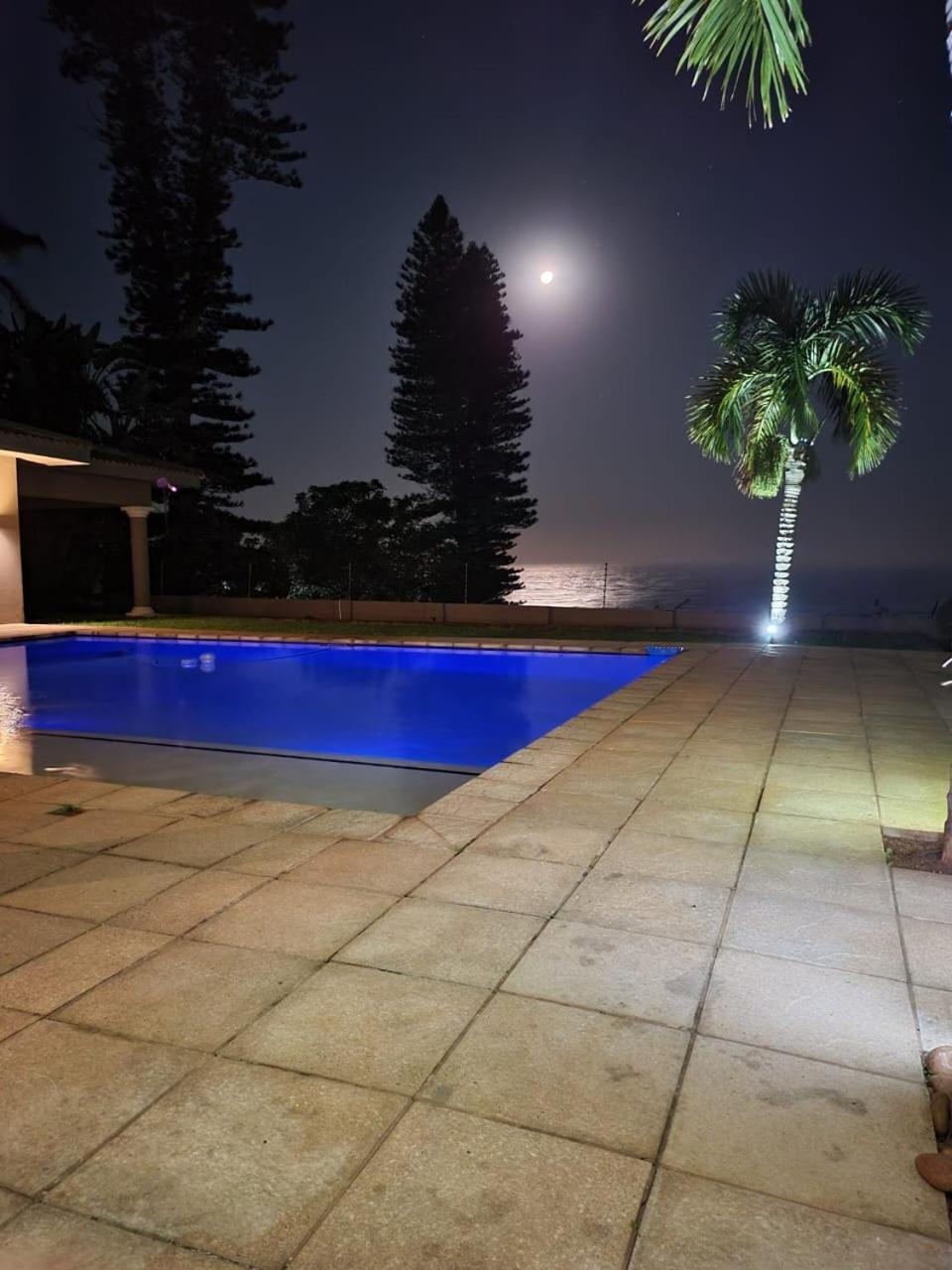 Illovo Beach House Amanzimtoti Buitenkant foto