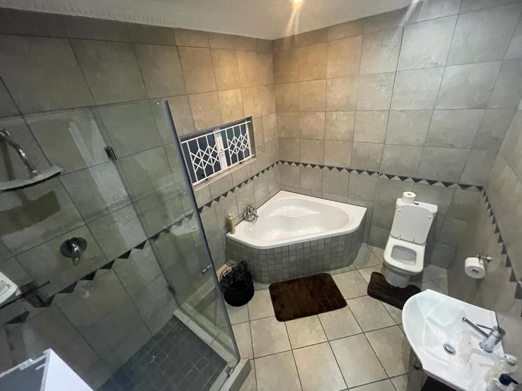 Illovo Beach House Amanzimtoti Buitenkant foto