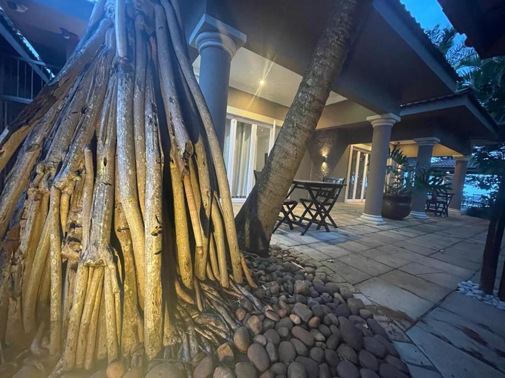 Illovo Beach House Amanzimtoti Buitenkant foto